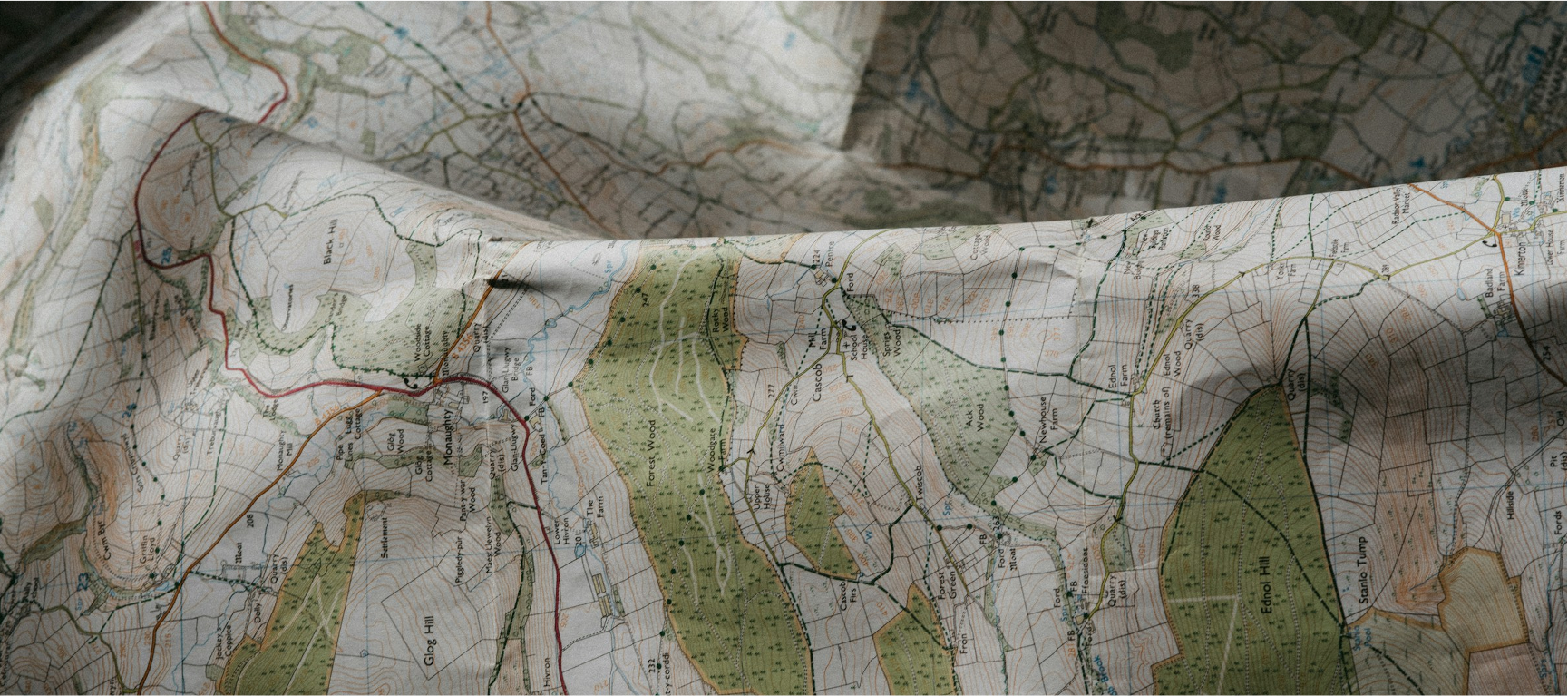 Contact illustration